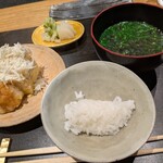 きたしんち 弓場慎之佑 - 食事