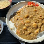 横浜港湾飲食企業組合大棧橋食堂 - カツカレー（600円）の大盛り（100円増し）