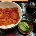 まんまる - まるまる丼（1500円）