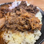 ジャパニーズ スパイス カリー ワッカ - 近景:無水チキン