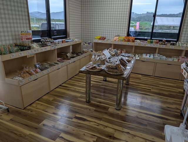 オアシスB&B（ビー&ビー） - 陸前豊里（食堂）の写真