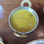 ネパーリチュロ - ダル（豆）カレー