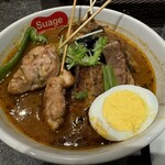スープカレー スアゲ4 - パリパリ知床鶏、SUAGEスープ、中辛、炙り角煮追加