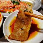 大衆酒場 藤沢ホルモン - 牛カルビ（アップ）