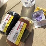 Diamond Head Market & Grill - 