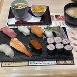 すし松 三芳PA上り線店 - 