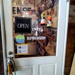 CENTER4 HAMBURGERS - 