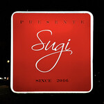 プレゼンテ スギ - 看板