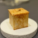 プレゼンテ スギ - 立方体