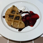 NARITA BOLD KITCHEN - ショコラチーズパイ　パリパリ