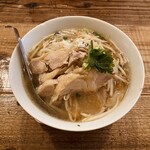 バンコック ポニー食堂 - クイティアオガイです