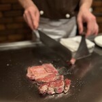 ビフテキのカワムラ - 鮮やかな焼き