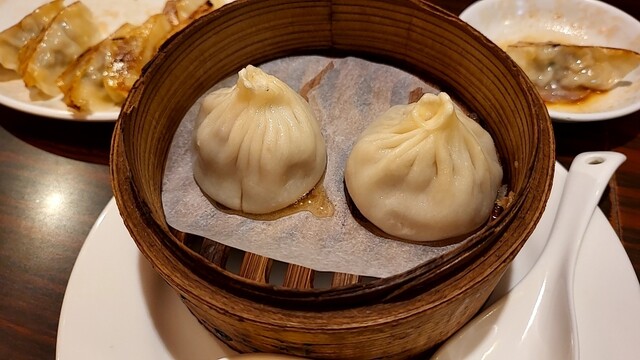 肉汁餃子と小籠包の大衆食堂 宮 - 帯広（居酒屋）の写真