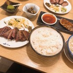 仙臺たんや 利久 - 