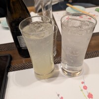 鮨政 西口店 - ２杯目、グレープフルーツサワー＆３杯目、レモンサワー