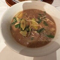 銀座ブルーリリー ステーキ＆チャイニーズレストラン - 
