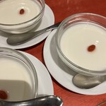 中国料理 四川  - アンニン豆腐　400円　美味しい