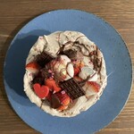 パティスリー リョーコ - 上からショット。やっぱりかわいい。