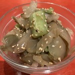 中国料理 四川  - ザーサイと胡瓜　600円　味が濃くなく美味しい