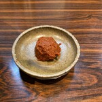 五味八珍 - 別添えの辛味噌