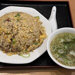 ラーメン縁屋 - チャーハン620円