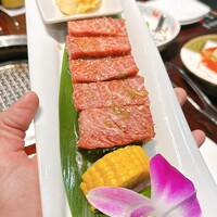 游玄亭 新宿 - 肩ロース厚切焼