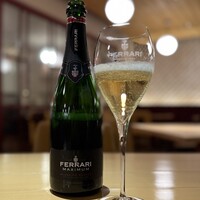 Osteria UVA RARA 横浜 - 