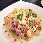 柊山ガーデン - ベーコンのマスタードペペロンチーノ