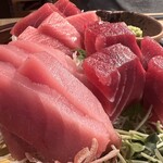 吟醸マグロ - マグロ刺身盛り三種5人前