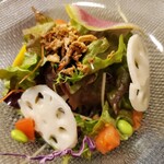 連根屋 - 蓮根と豆腐のサラダ