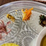 パラダイスアレー - アチャール