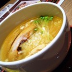 麺屋 ひしお - 2013年10月 湯浅白醤油中華そば