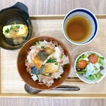 発酵喫茶とお食事処 まんまる村 - 