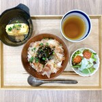 発酵喫茶とお食事処 まんまる村 - 