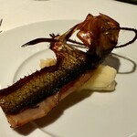 レストラン・モリエール - 鰊一夜干しの燻製と、その下にあるのが、薄くスライスした数の子とポテト