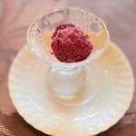 プティレストラン グーテ - ブルーベリーのソルベ