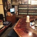 小料理はる日 - 店内