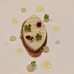 La Vallee d'Or - ハンガリー産フォアグラのテリーヌ　アーモンドチュイル　青リンゴ