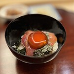 山﨑 - 鰤丼と漬け卵乗せ
