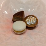 La Vallee d'Or - プティフール