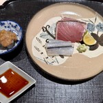 礒田 - メジマグロ(佐渡)と細魚のお造り、青海鼠