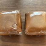 ankoya  - 見た目は一緒w（右側：あんどら、左側：いもどら［期間限定］）