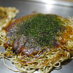 弁兵衛 - 料理写真:広島流お好み焼き