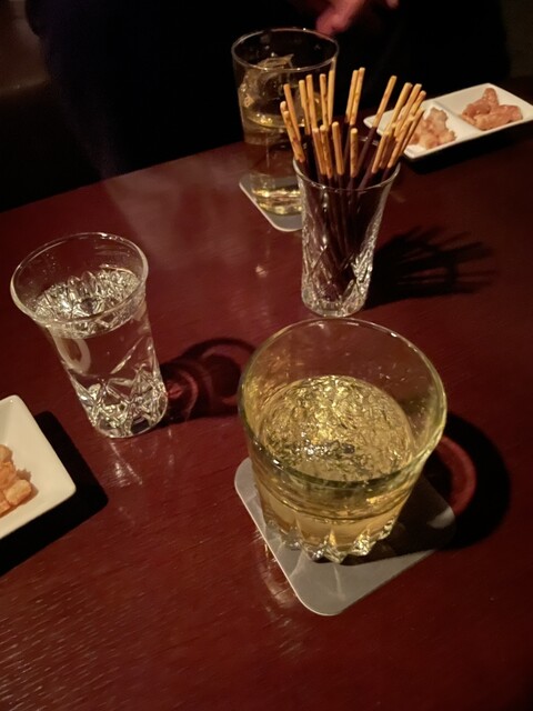 カズバー （KAZU BAR）（【旧店名】バー ケーズ アベニュー