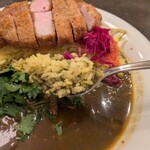 渡邊カリー - スパイスとんかつカリー(2025.01)