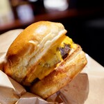 Burger Revolution Tokyo Wine & Bar Roppongi ten