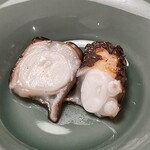 中国料理マスキ - 紅茶に漬けて炭で焼いた蛸アップ