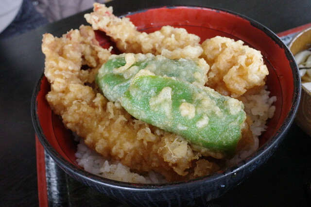味処 東本店 - 医王寺前（そば）の写真