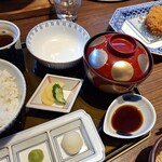 豚かつ専門 とんとん - 伊予いも豚 ロースかつ膳