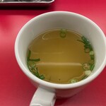 南海飯店 - 中華丼のスープ